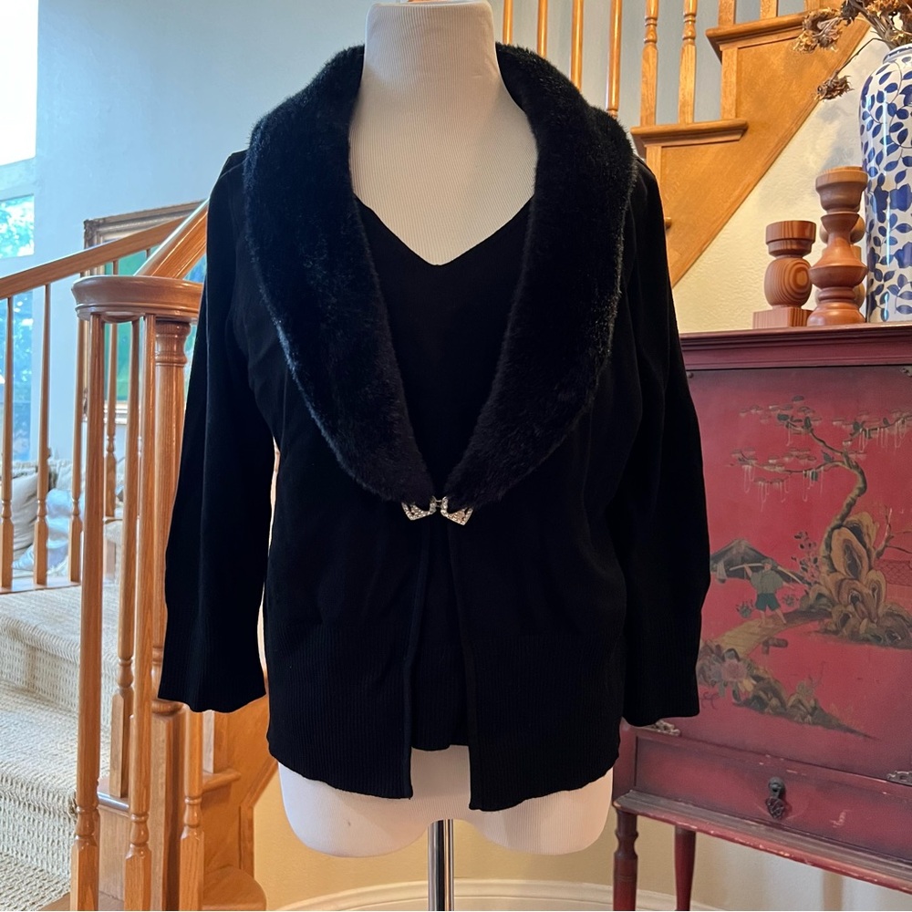 Vintage Tara Ryan Sweater With Attached Shell And Faux Fur Removable Collar Sz L